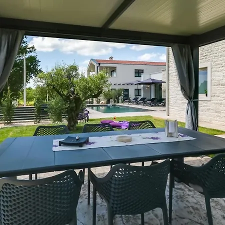 Gasthuis Lavanda By 4*