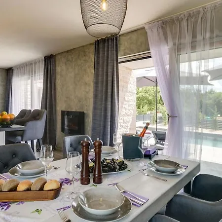 Casa de hóspedes Lavanda By Nova Vas (Porec)