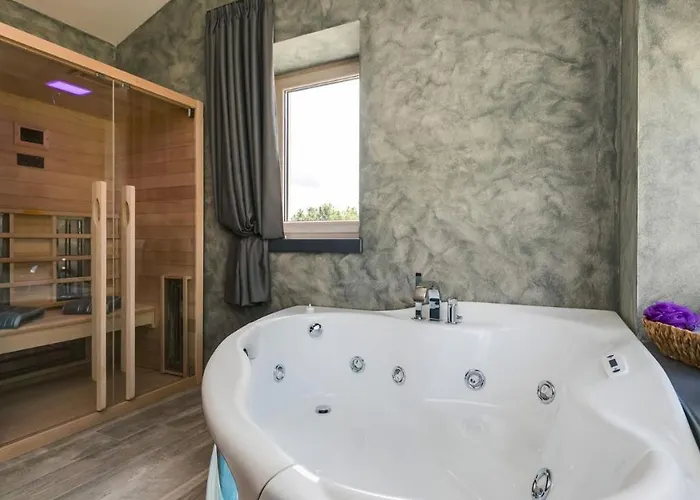 Guest house Lavanda By 4*